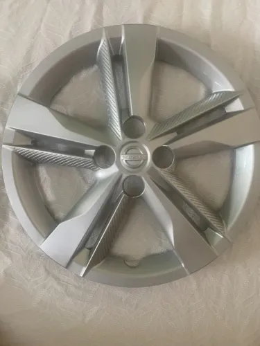 Calotas Originais do Nissan Kicks aro 16