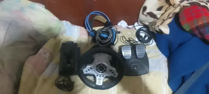 volante pedais cambio e fone de ouvido para ps2