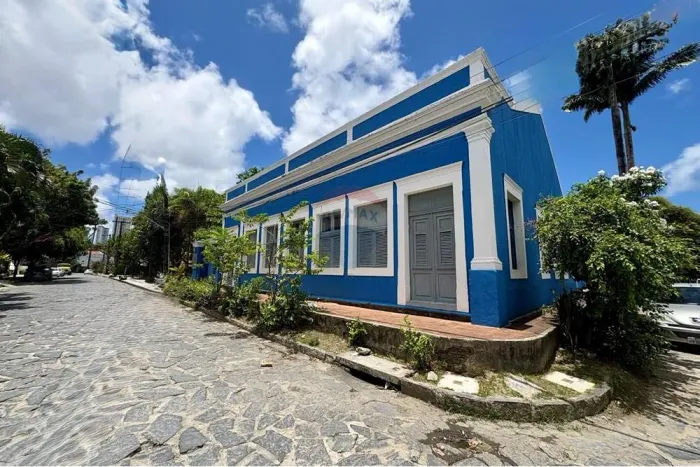 Casa no Poço da Panela, exclusiva e versátil - 13 salas