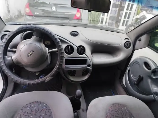 Ford KA GL 1.0i Zetec Rocam 2000
