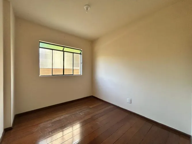 Apartamento para aluguel, 3 quartos, 1 suíte, 1 vaga, Ipiranga - Divinópolis/MG