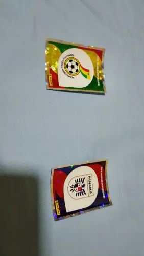 Vendo escudos da Ghana e do Panamá!