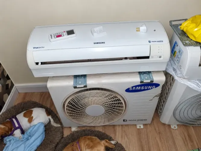 Ar condicionado SAMSUNG INVERTER 12 mil btu com ionizador e vírus doctor