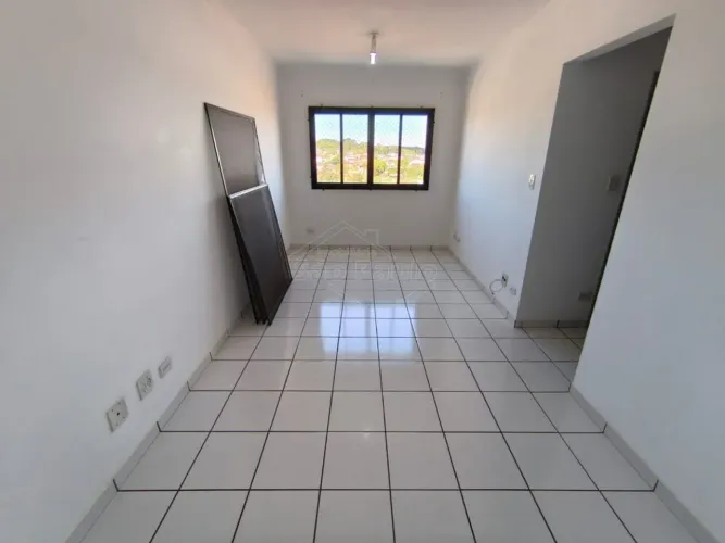 Locação de Apartamentos / Padrão na cidade de Araraquara