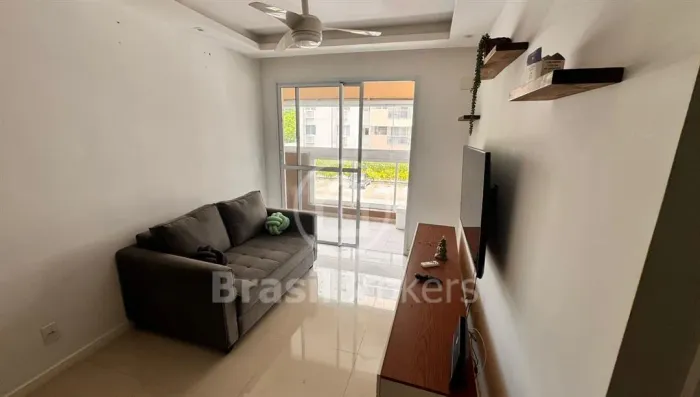 Recreio dos Bandeirantes 2 quartos (suíte), condomínio com infraestrutura