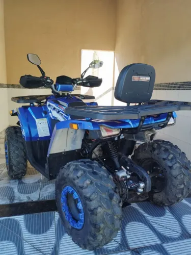 Quadriciclo atv 200 cilindradas