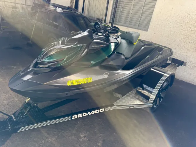 Jet ski sea doo Rxp-x 300 2024