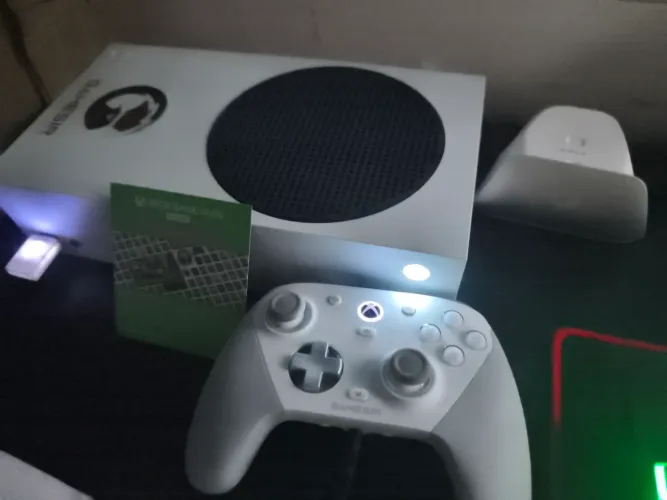 Kit: Xbox série s com controle gamesir G7 e gamepass ultimate 