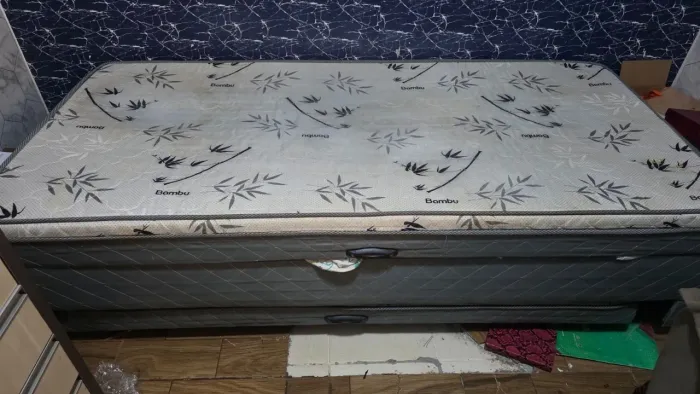 Cama box solteiro com cama auxiliar e baú retirada condomínio JK atrás do cemitério de