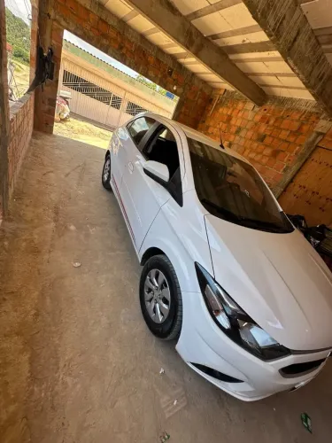 Chevrolet Onix Hatch LT 1.0 8V Flex Mec. 4P 2018