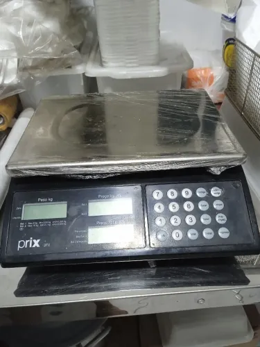 Balança Prix com selo inmetro no precinho,pra vender logo!