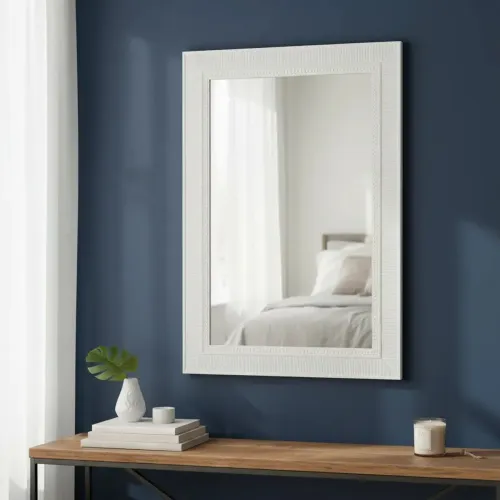 Espelho Decorativo com Moldura de Madeira Trabalhada (Estilo Clássico/Provençal)