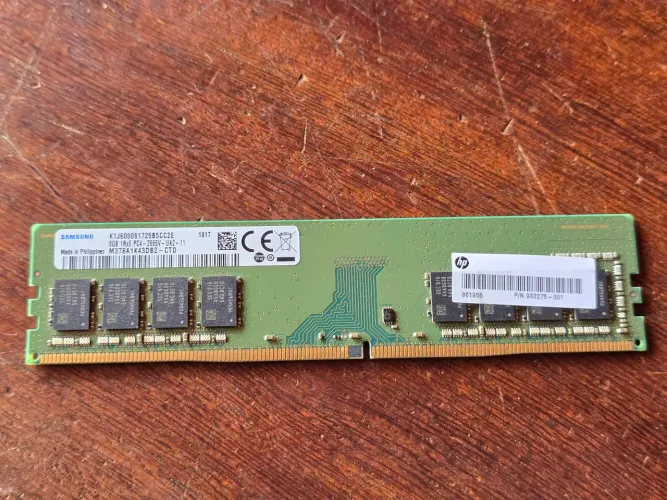 Memória RAM DDR4 8G Samsung