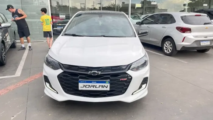 ONIX 1.0 TURBO FLEX RS AUTOMÁTICO 2023/2024