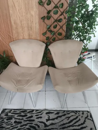 Vendo duas poltronas