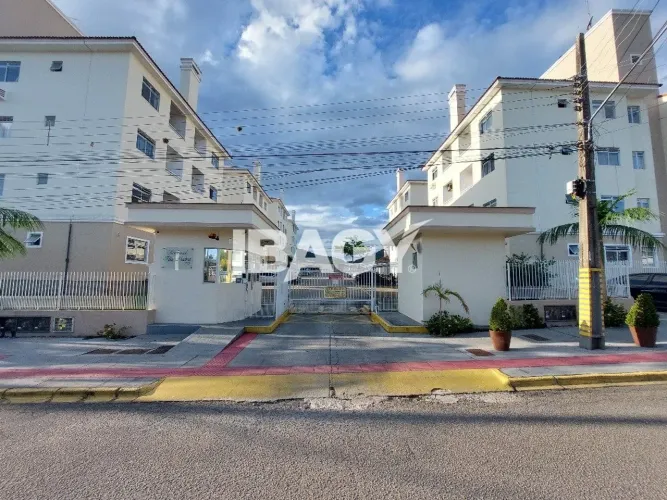 Excelente Apartamento 2 dormitório(s) em Madri - Palhoça