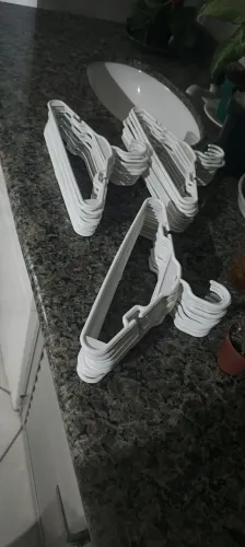 Vendo cabides infantil