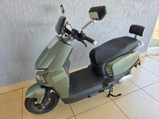 Scooter Elétrica YOOHOO 2026