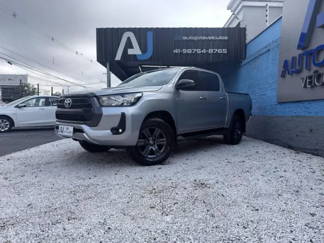 Toyota Hilux CD SR 4X4 2.8 TDI Diesel Aut. 2021