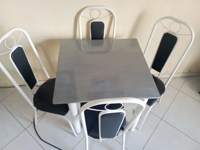 vdd mesa faço entrega imediata