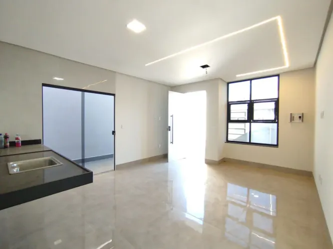 Casa Nova Financiavel /Ótimo Acesso Faculdades e Centro...Vizinho Ibituruna ...