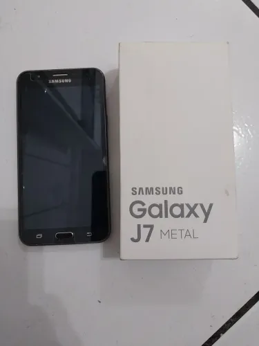 Samsung J7