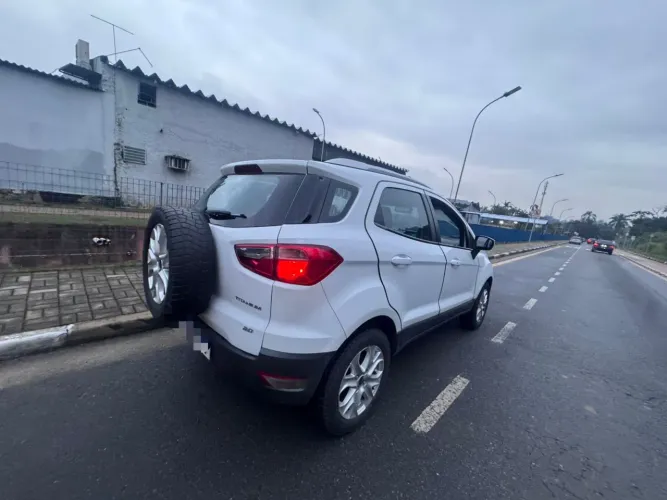 Ford Ecosport Titanium 2.0 16V Flex 5P Aut. 2014