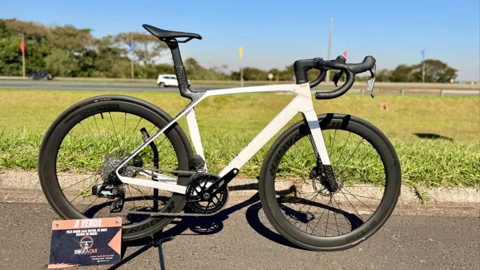 Trek Madone SL6 G8 Disc Carbon