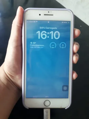 iPhone 8 Plus