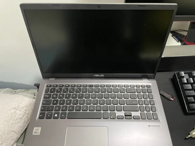 Notebook ASUS X515J i5 | 16GB RAM | Edição de Vídeo 4K e Fotos HD ?