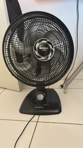 Vendo dois ventiladores mundial