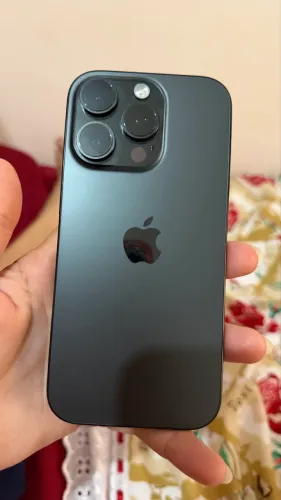 Vendo iPhone 16 pro -128gb preto- 98% de saúde