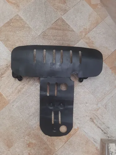 Protetor Carter Avião Gol Voyage Saveiro Parati Santana Quadrado Original Volkswagen VW