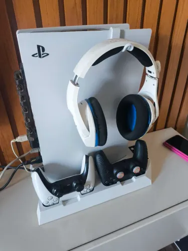 PS5 Fat com Leitor + SSD NVMe 1TB + 2 Controles + Acessórios