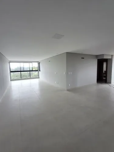 Alx- Condomínio Matrinchan no Planalto, com 3 suítes