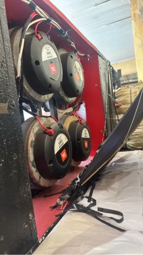 Som automotivo com projeto para Saveiro,fiat strada, Hilux e s10 