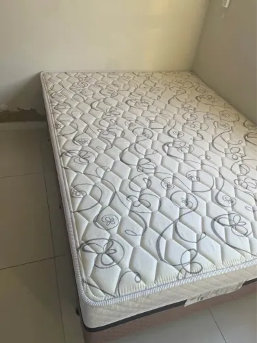 Cama Box Conjugada Casal Herval Roma Ortopédico Espuma D20 e Tecido Poliéster 53x138x188cm