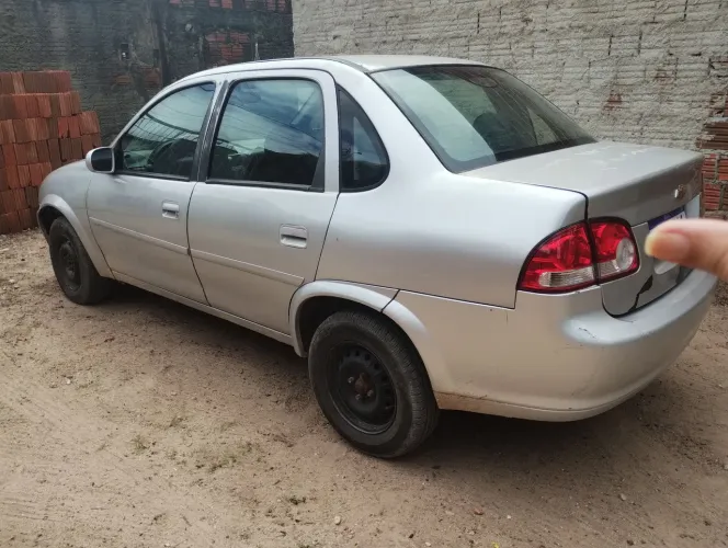Chevrolet Classic Advantage 1.0 VHC Flexpower 4P 2015