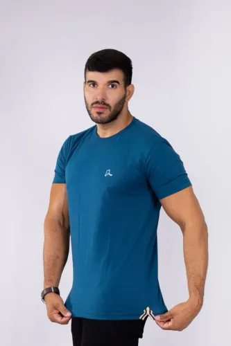 Camisa básica com abertura lateral