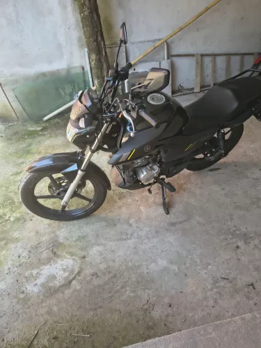 Yamaha Factor 150 na promissória