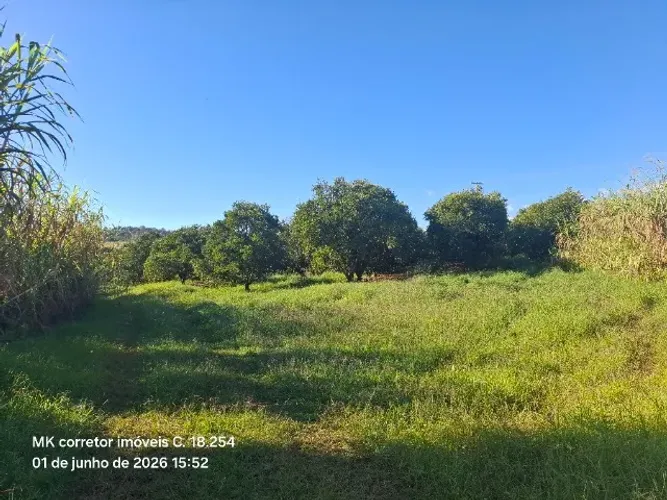 Chácara de 28.813,00 m2, lote 01, região da Gleba Couro do Boi em Jataizinho.