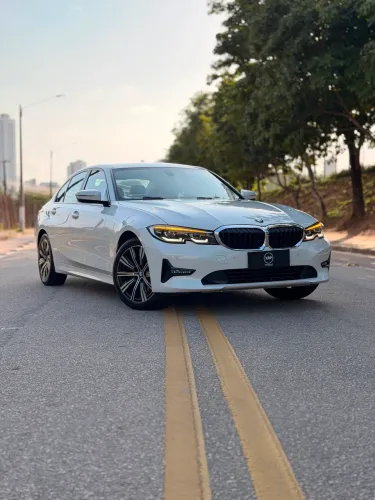 BMW 320I A 2.0 Turbo/activeflex 16V 184cv 4P 2021
