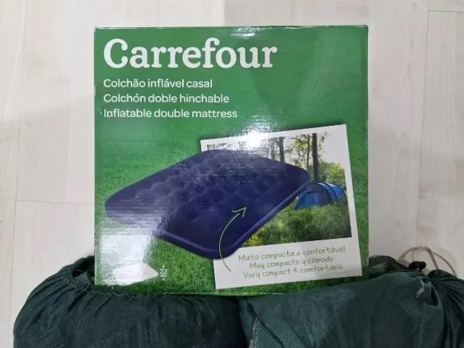 Colchão inflável de casal + 2 colchonetes usados - Vendo somente o lote