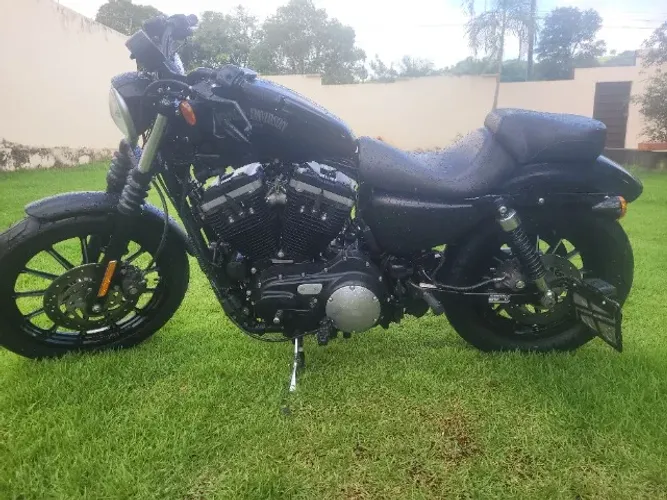 Harley Davidson XL 883