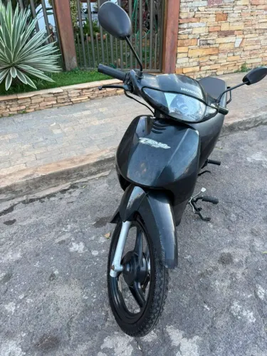 Honda bis