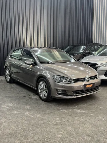Volkswagen Golf Highline 1.4 TSI 140cv Aut. 2015