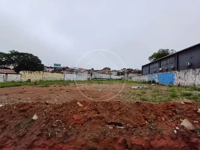 Terreno à venda no Vila São José (Cidade Dutra)