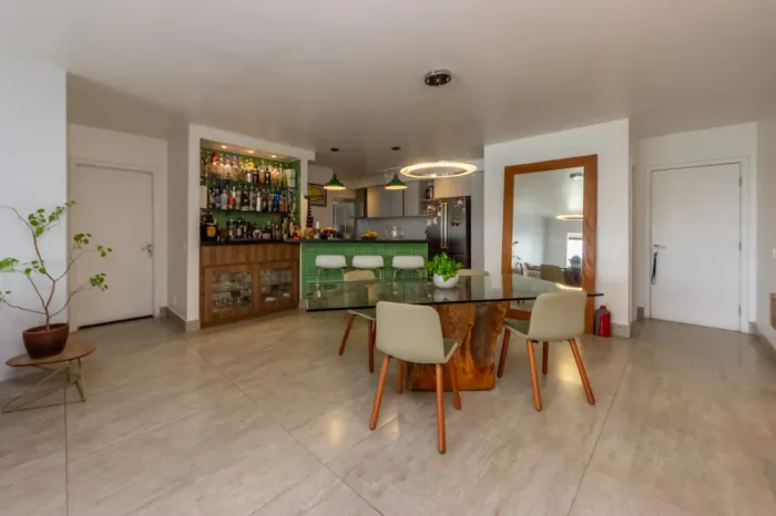 Apartamento para venda em Campo Belo com 2 quartos, sendo 2 suítes, 105m²