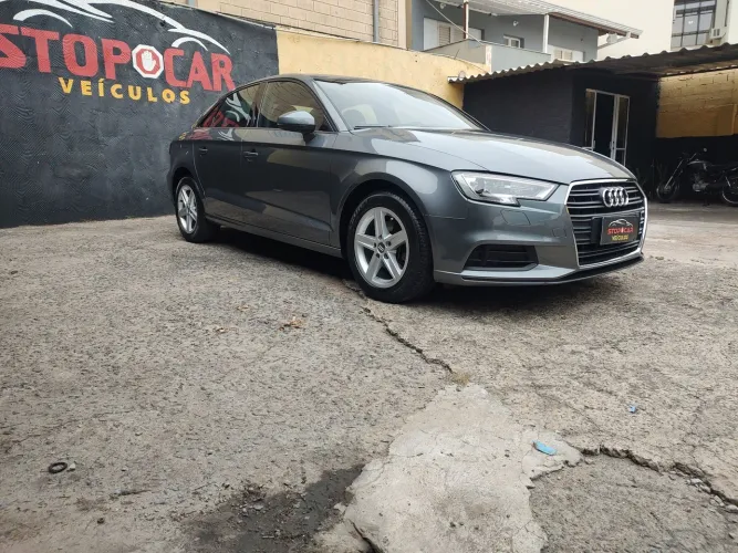 Audi A3 Sedan 1.4 TFSI Flex Tiptronic 4P 2018