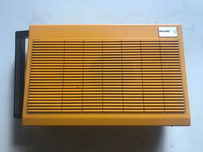 Vitrola portátil Philips 100 - anos 70/80 
